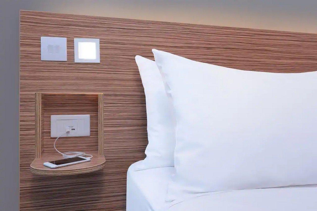 Travelodge Seafront