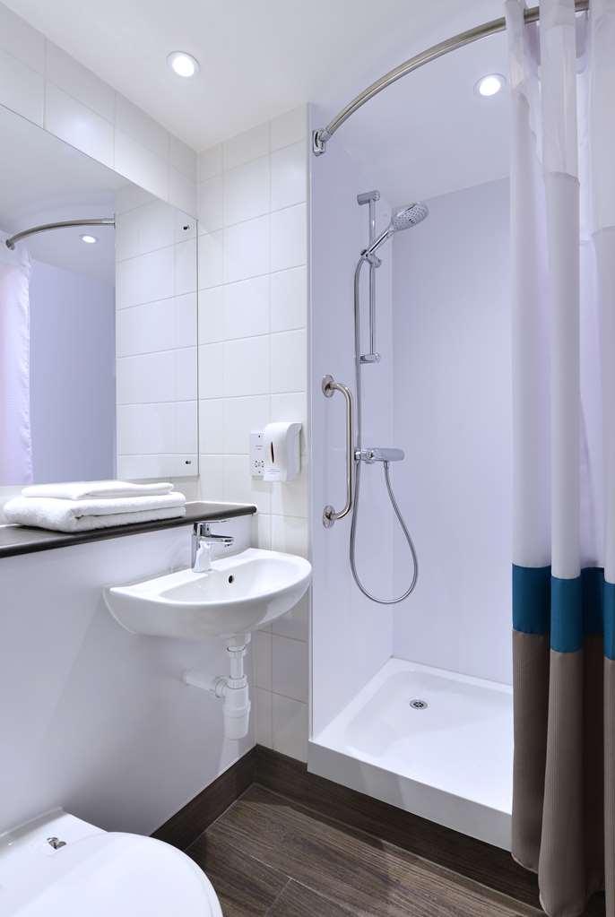 Travelodge Seafront Hotel 3*