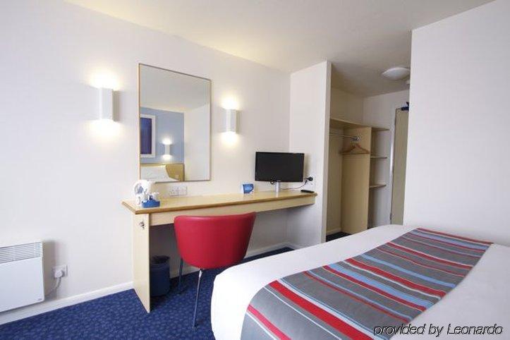 Travelodge Seafront Hotel 3*