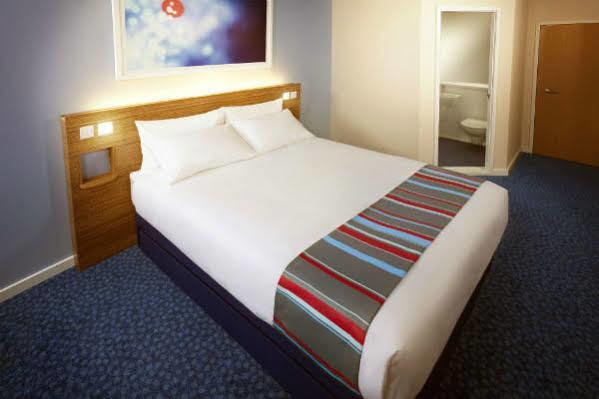 Hotel Travelodge Seafront 3*